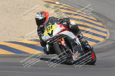 media/Oct-08-2023-CVMA (Sun) [[dbfe88ae3c]]/Race 3 Amateur Supersport Middleweight/